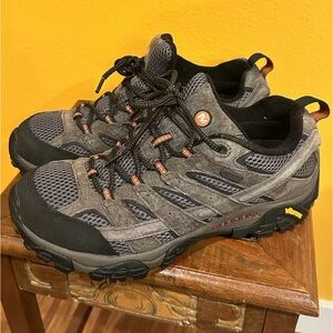 Merrell Beluga Men’s Hiking Shoes